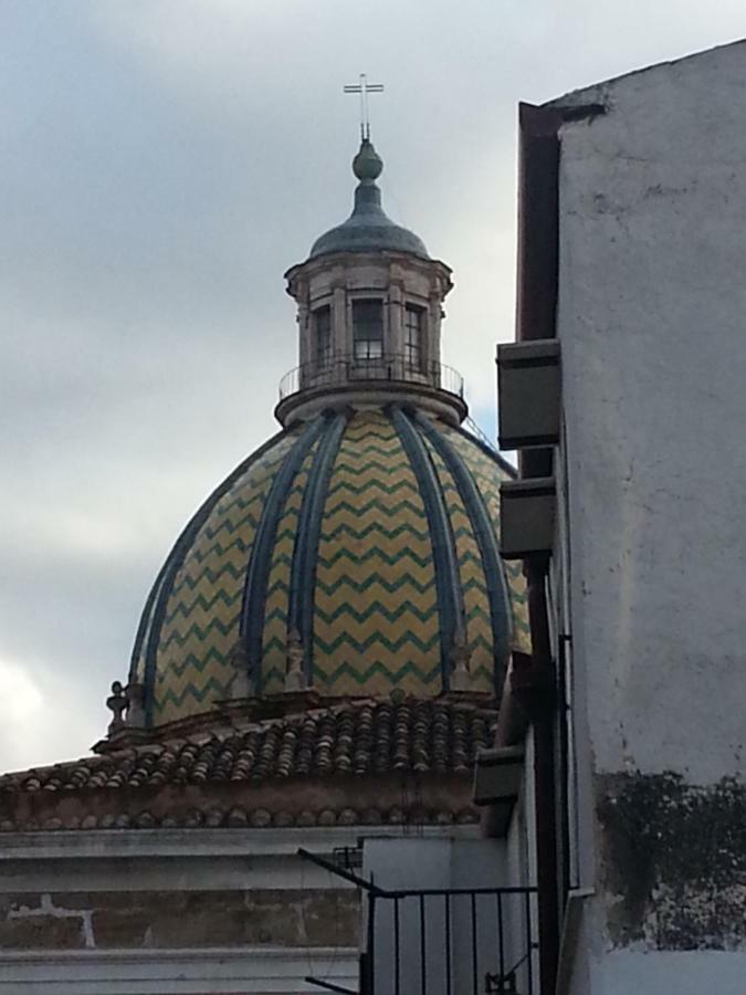 Penthouse Luxury Quattro Canti Palermo Exterior foto